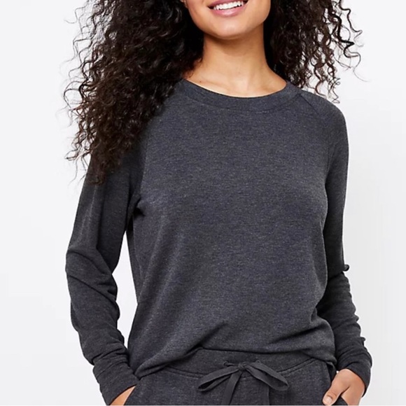 lou and grey signature softblend sweatshirt
